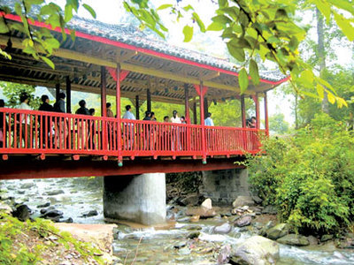 景區旅游觀光服務 提升體驗，溫情相伴